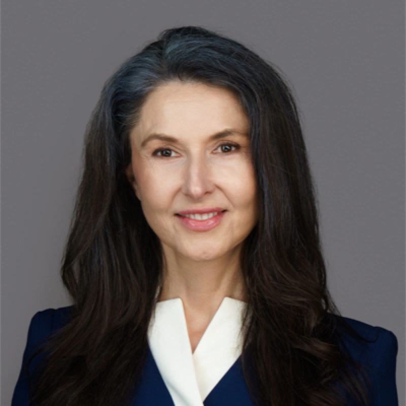 Laura Calin